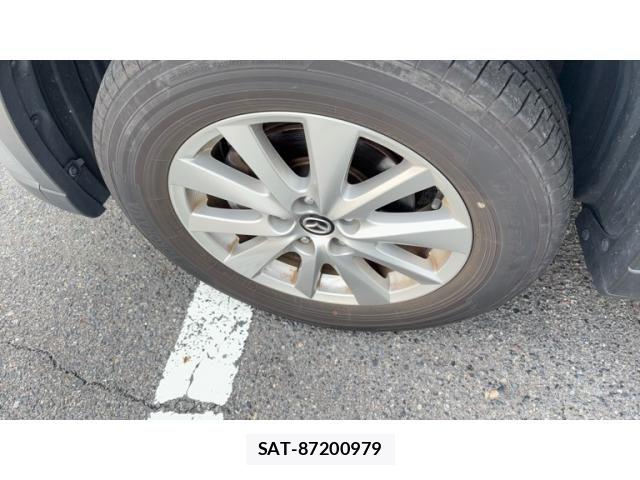 Mazda CX-5 2015-08 8207168-6