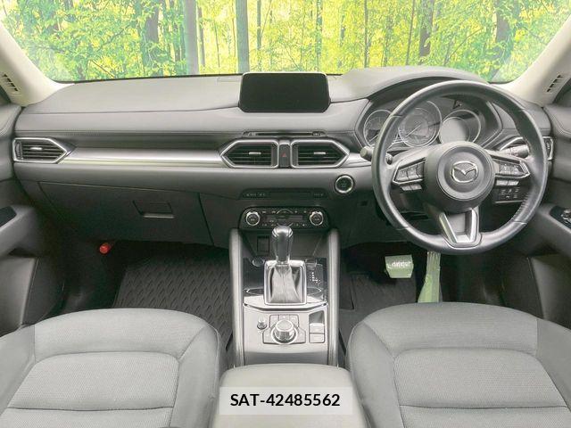Mazda CX-5 2017-05 8207158-1