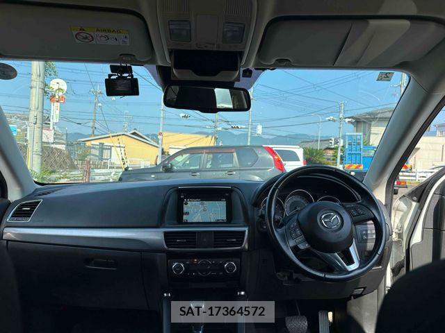 Mazda CX-5 2016-02 8207162-12