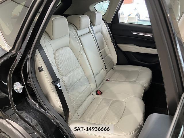 Mazda CX-5 2018-06 8207144-10