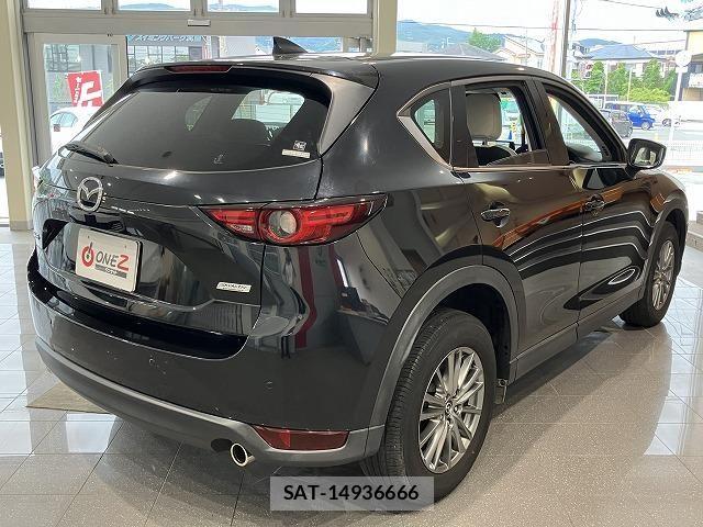 Mazda CX-5 2018-06 8207144-17