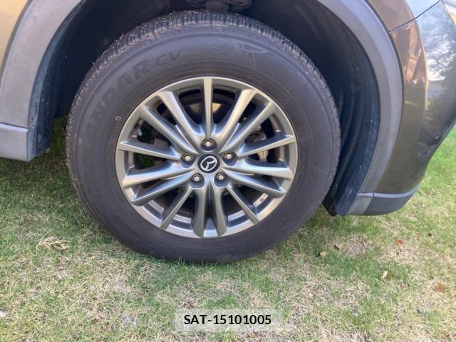Mazda CX-5 2017-02 8244984-4