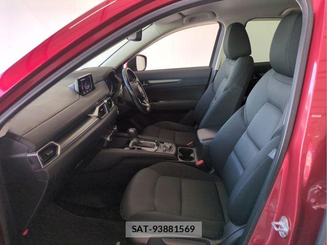 Mazda CX-5 2017-09 8244987-3