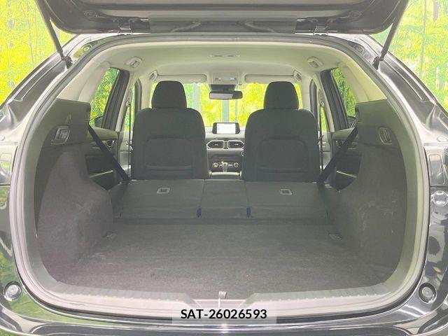 Mazda CX-5 2018-03 8244980-9
