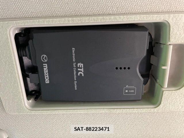 Mazda CX-5 2013-07 8244989-6