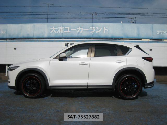 Mazda CX-5 2017-05 8314047-13