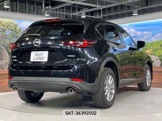Mazda CX-5 2023-11 8314037-17