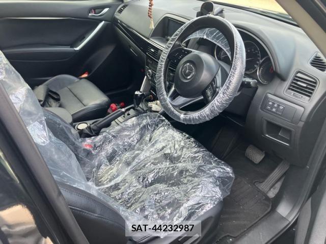 Mazda CX-5 2013-01 8314067-10