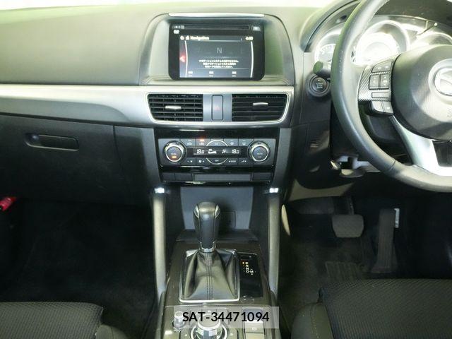 Mazda CX-5 2016-01 8314061-6