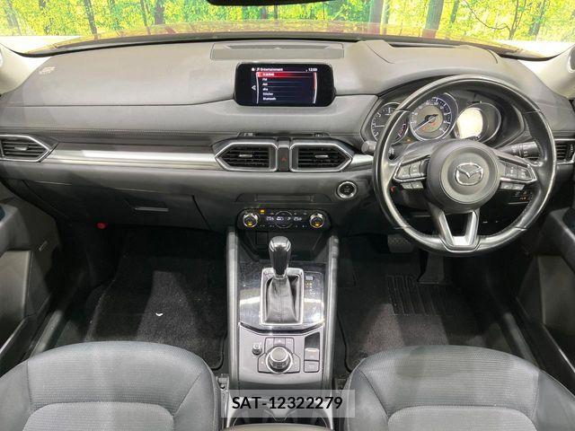 Mazda CX-5 2018-03 8314053-1