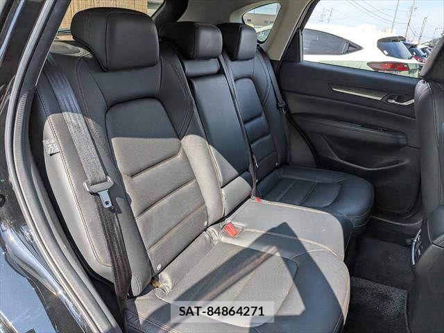Mazda CX-5 2017-03 8314051-9