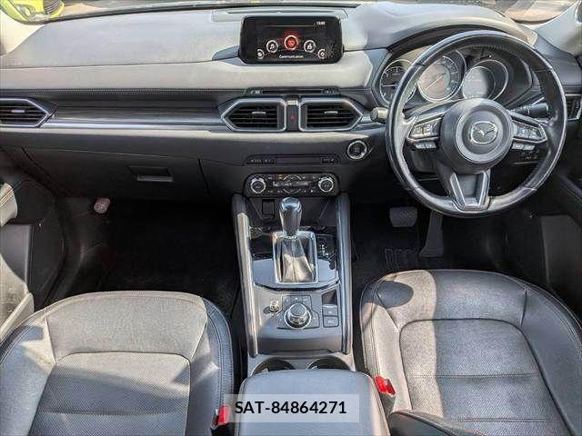 Mazda CX-5 2017-03 8314051-2