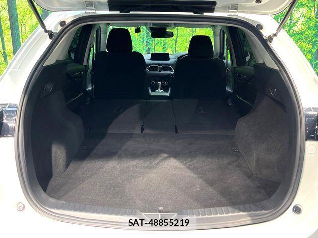 Mazda CX-5 2018-03 8314050-9