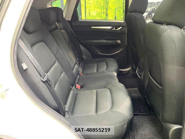 Mazda CX-5 2018-03 8314050-8