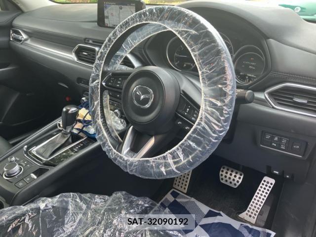 Mazda CX-5 2019-11 8314052-9