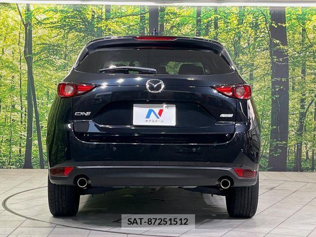 Mazda CX-5 2018-09 8314049-14