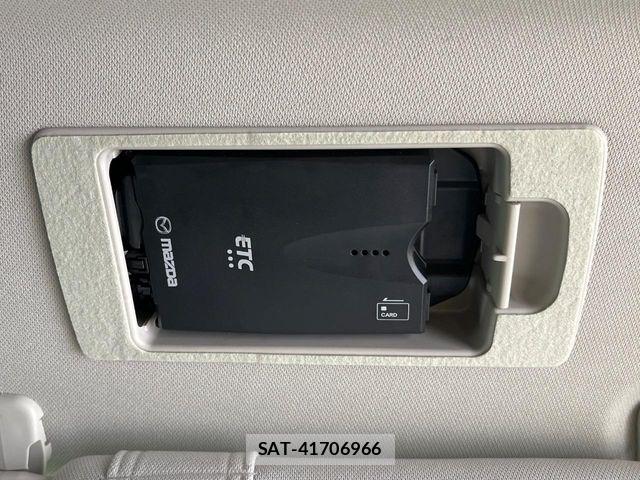 Mazda CX-5 2017-04 8314055-5