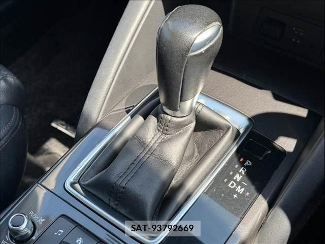 Mazda CX-5 2015-09 8335482-14