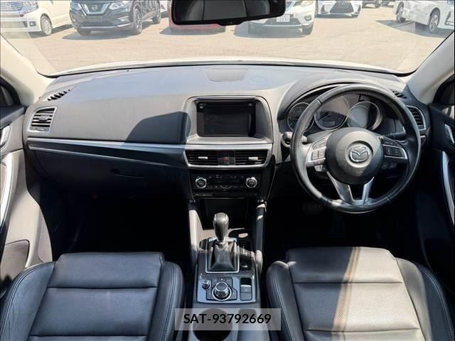 Mazda CX-5 2015-09 8335482-1