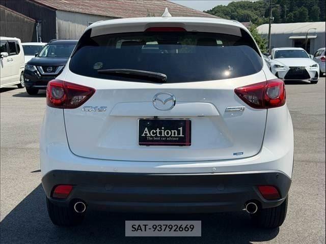 Mazda CX-5 2015-09 8335482-3