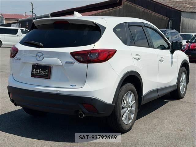 Mazda CX-5 2015-09 8335482-4