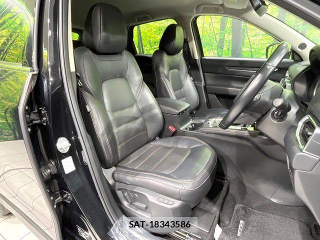 Mazda CX-5 2018-09 8335470-7