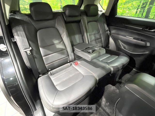 Mazda CX-5 2018-09 8335470-8