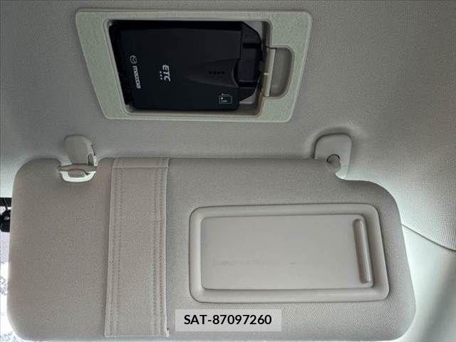 Mazda CX-5 2017-11 8335476-28