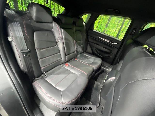 Mazda CX-5 2022-06 8335457-9