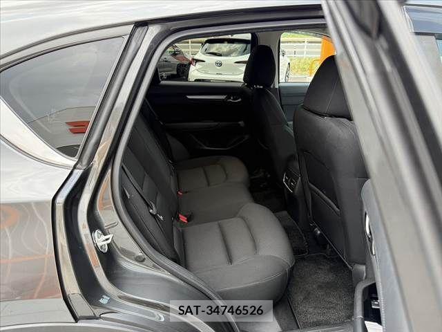 Mazda CX-5 2020-03 8335462-17