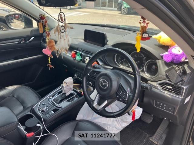 Mazda CX-5 2019-03 8335469-9