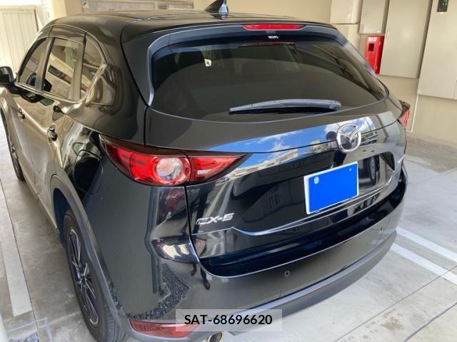 Mazda CX-5 2018-09 8354281-5