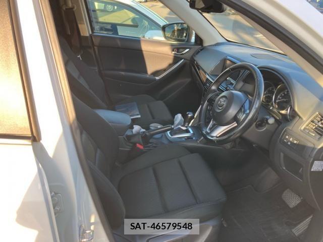 Mazda CX-5 2014-06 8354286-8