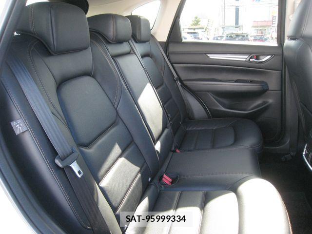Mazda CX-5 2017-10 8365382-16