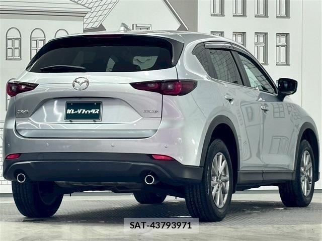 Mazda CX-5 2022-08 8365377-6