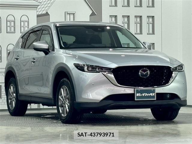 Mazda CX-5 2022-08 8365377-8