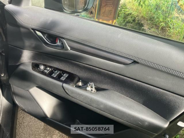 Mazda CX-5 2020-01 8365378-10
