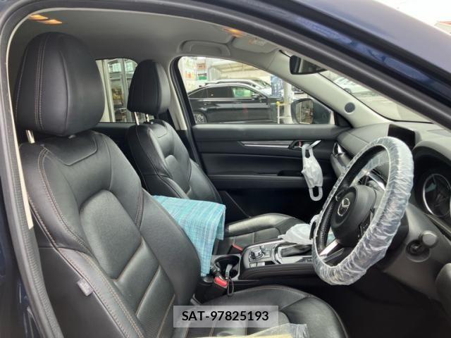 Mazda CX-5 2017-10 8365388-10