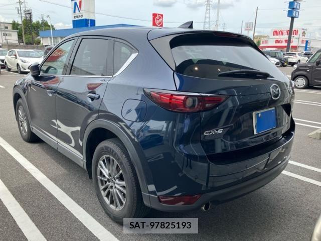 Mazda CX-5 2017-10 8365388-6