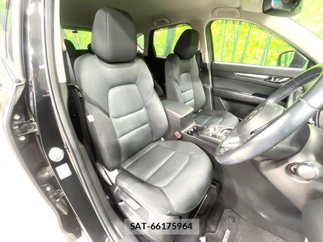 Mazda CX-5 2019-03 8365379-8