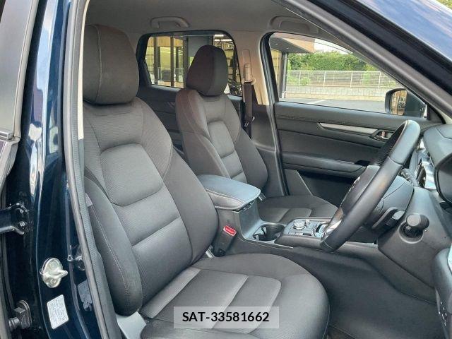 Mazda CX-5 2020-06 8371569-9