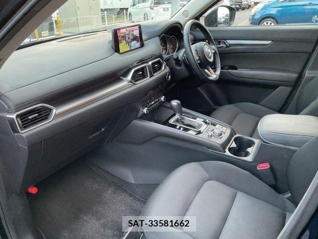 Mazda CX-5 2020-06 8371569-10