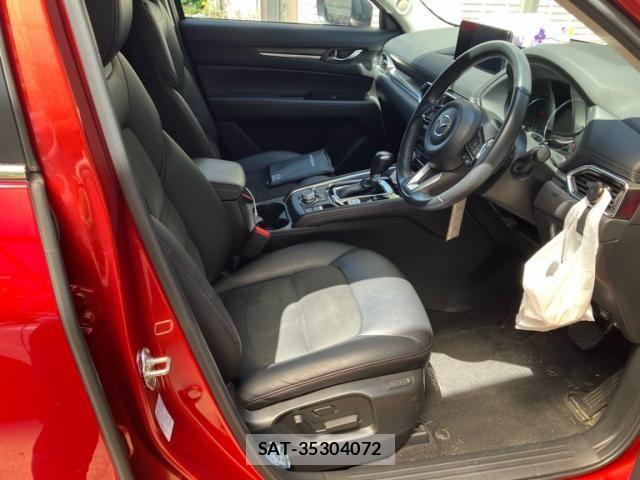 Mazda CX-5 2022-05 8411875-10