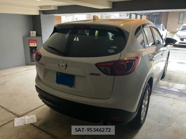 Mazda CX-5 2013-02 8411890-4