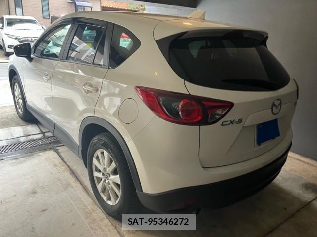 Mazda CX-5 2013-02 8411890-5