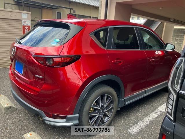 Mazda CX-5 2020-09 8411877-1