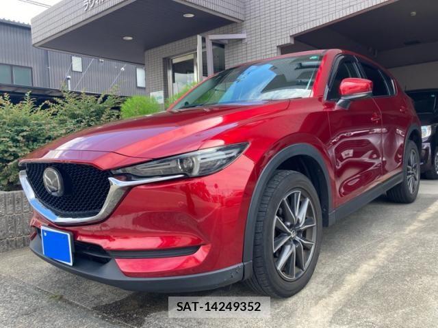 Mazda CX-5 2017-08 8411880-1