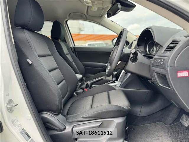 Mazda CX-5 2014-09 8411882-15