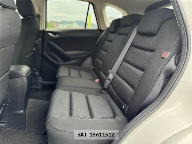 Mazda CX-5 2014-09 8411882-17