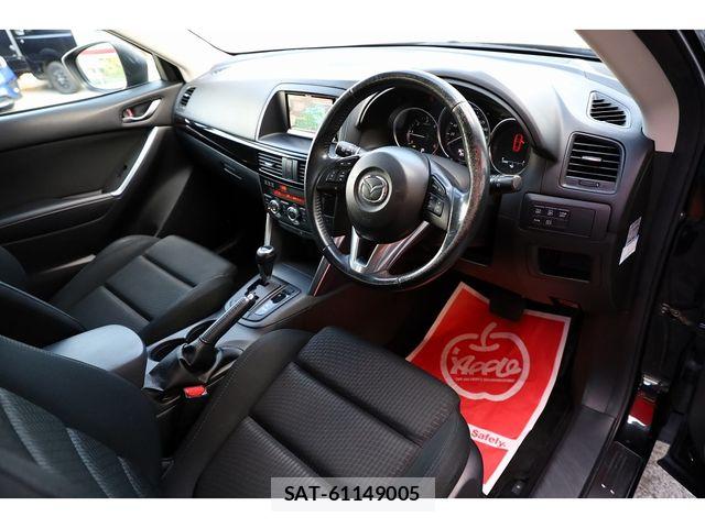 Mazda CX-5 2013-06 8411893-1